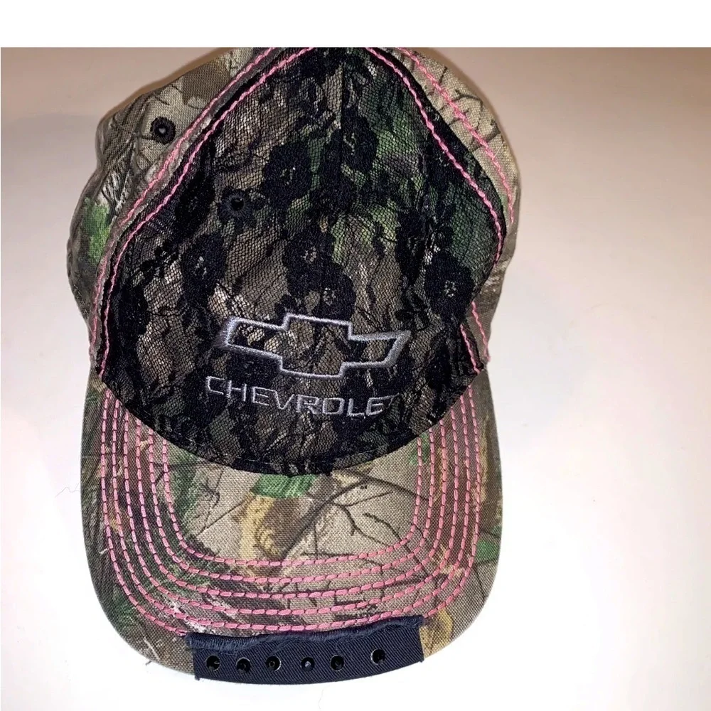 Women’s Chevrolet Camo/Blk Lace/ Blk Rhinestone Hat - Picture 1 of 4